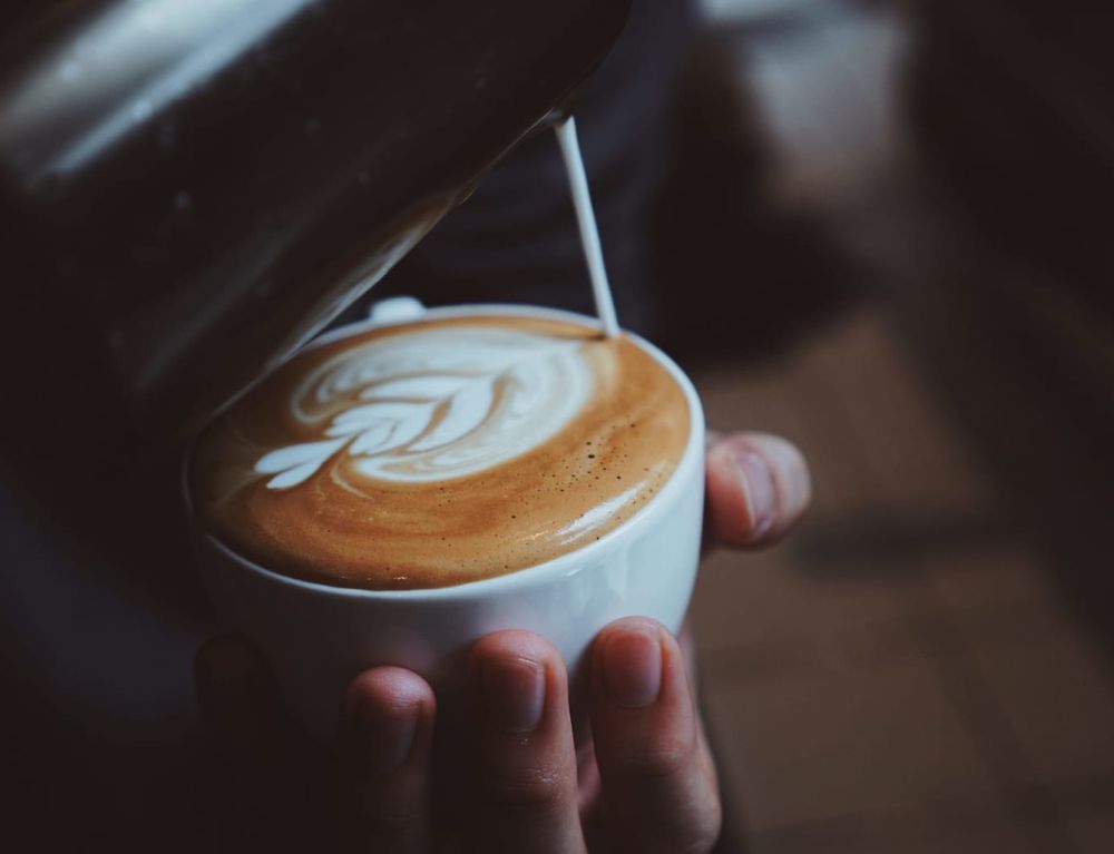 A gentle, relaxing start to the day at Là Việt Coffee